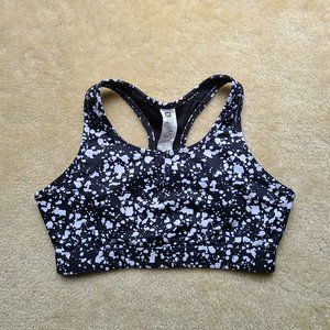 NWOT Fabletics Sports Bra Black White Size Medium